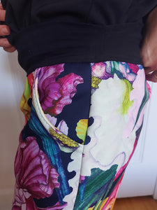 The low-rise floral pant
